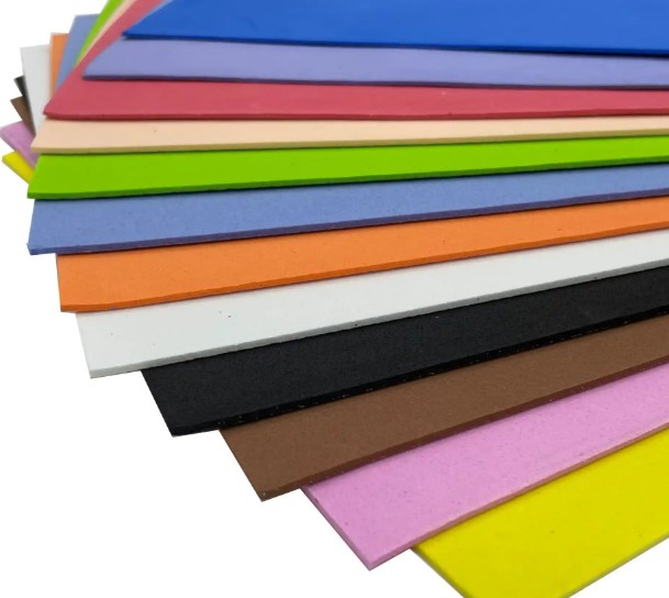 注塑模具首選鴻仁威爾