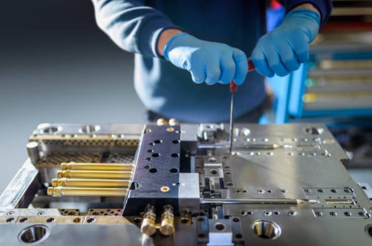 注塑模具首選鴻仁威爾 注塑模具首選鴻仁威爾