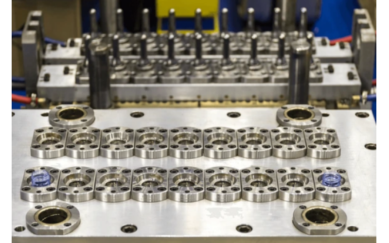 Precautions for customizing injection molds